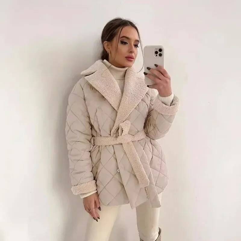 Gilet élégant matelassé avec d - Street Fashion Fall 2025 avis et prix